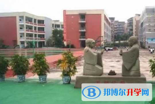 納溪護國中學2021年報名條件、招生要求、招生對象