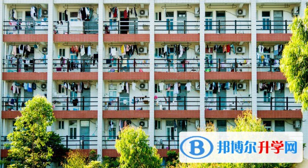 巴中市第七中學2022年宿舍條件