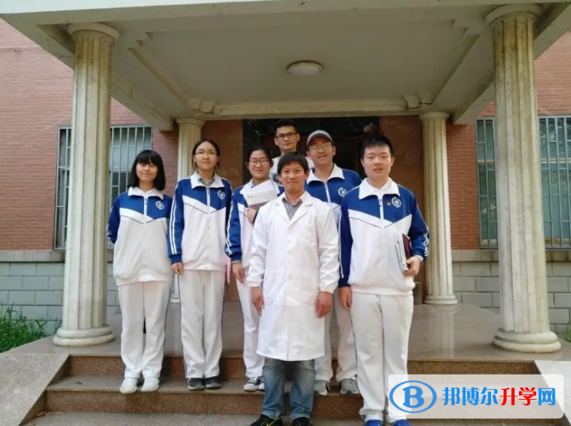  首都師范大學附屬中學國際部靠譜嗎
