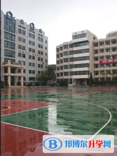 白云區第二中學2022年招生代碼