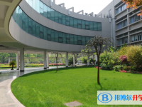 重慶十八中學2025年招生辦聯系電話