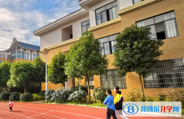 2023湘潭中考數學滿分是多少？