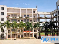 海南師范大學附屬中學網站網址主頁