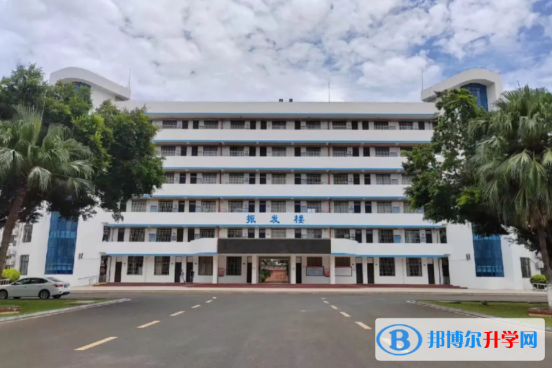 ?？谑徐`山中學怎么樣、好不好(2023參考)