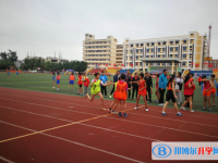 ?？谑畜w育運動學校地址在哪里，哪個地區，哪個城市?