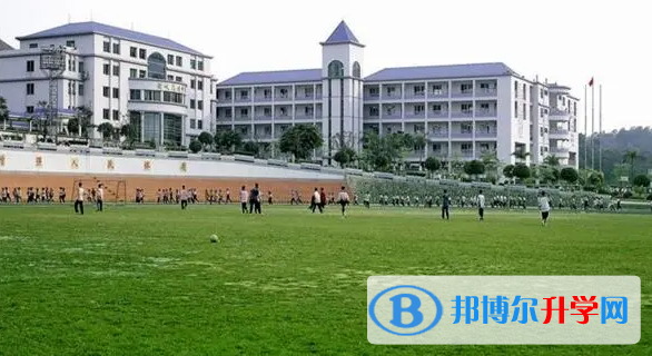 吳川市第一中學地址，乘車路線