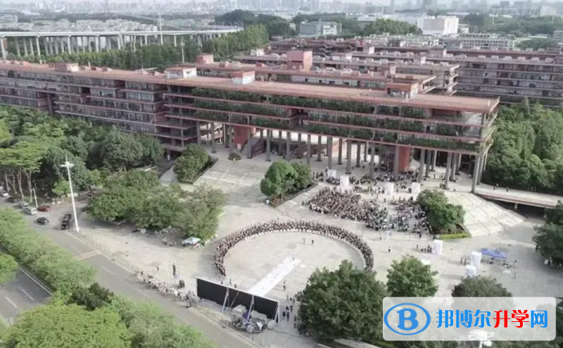 廣州美術學院附屬中等學校地址，乘車路線