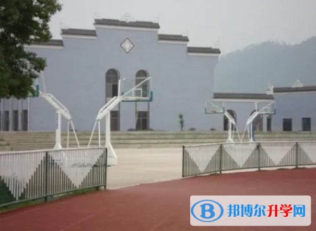 湘鄉市東山學校怎么樣、好不好