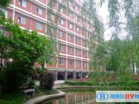 湘潭鋼鐵公司第一中學地址，乘車路線