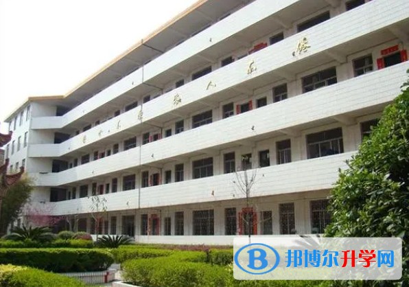 隆回一中地址，乘車路線