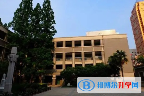 南京市第三高級中學地址，乘車路線