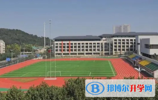 南京市棲霞中學地址，乘車路線