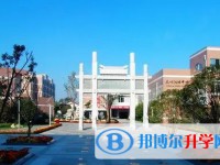 無錫市洛社高級中學地址，乘車路線