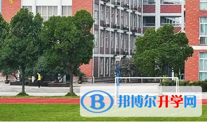 無錫市玉祁高級中學地址，乘車路線