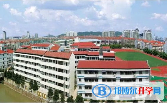 江蘇省江陰市第一中學地址，乘車路線