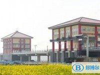 邳州市官湖高級中學怎么樣、好不好