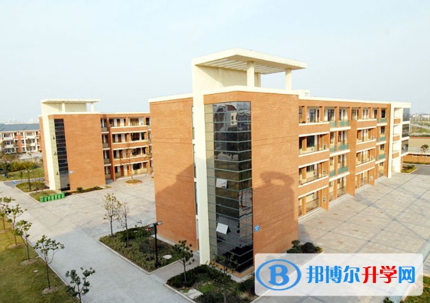 江蘇省常熟中學地址，乘車路線