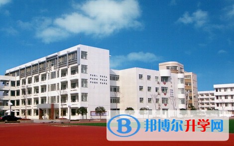 揚中市第二高級中學怎么樣、好不好