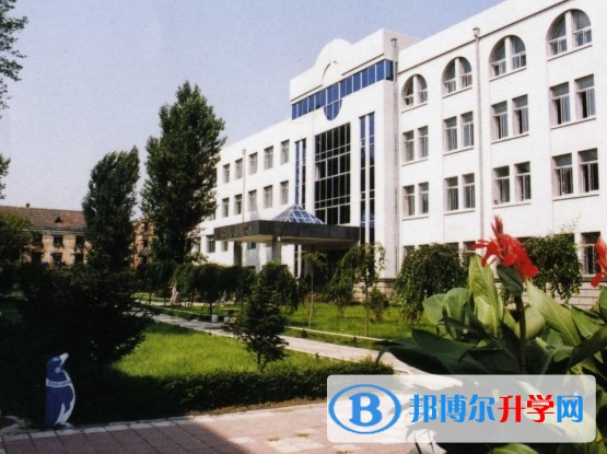 哈爾濱師范大學附屬中學地址，乘車路線