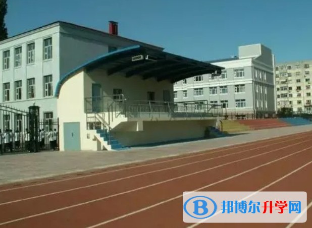 哈爾濱市第六十四中學校地址，乘車路線