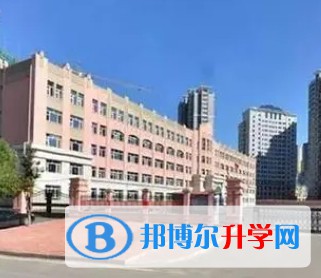 哈爾濱市松雷中學校怎么樣、好不好