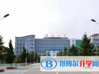 鶴崗市第一中學地址，乘車路線