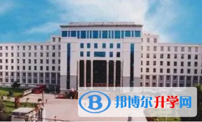 鶴崗市第三中學怎么樣、好不好
