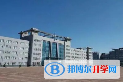 集賢縣第四中學地址，乘車路線