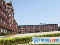 大慶市大慶中學地址，乘車路線