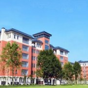 成都市郫都區綿實外國語學校