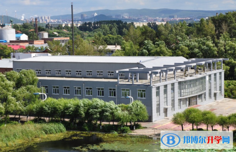 2024七臺河市第二中學多少錢(學費明細)