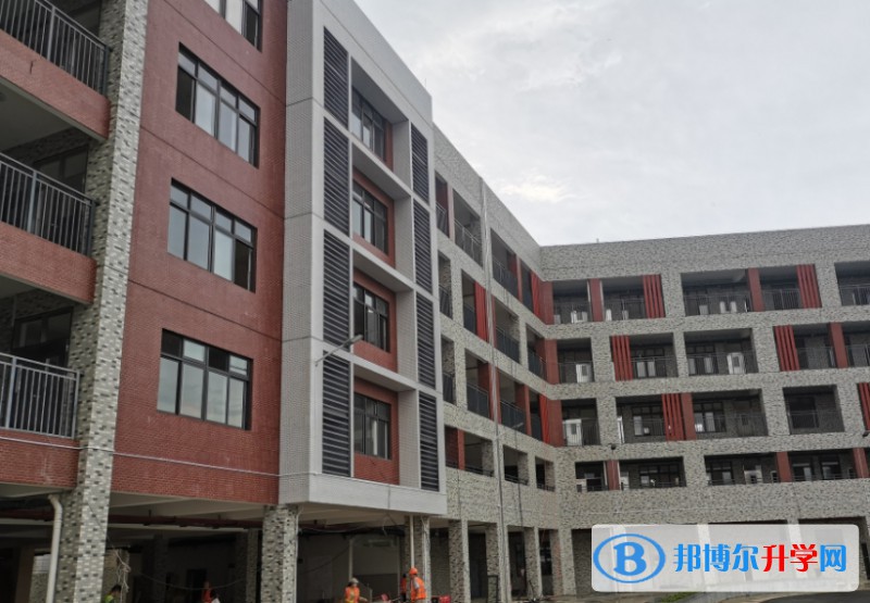 肇東市第一中學校地址，乘車路線