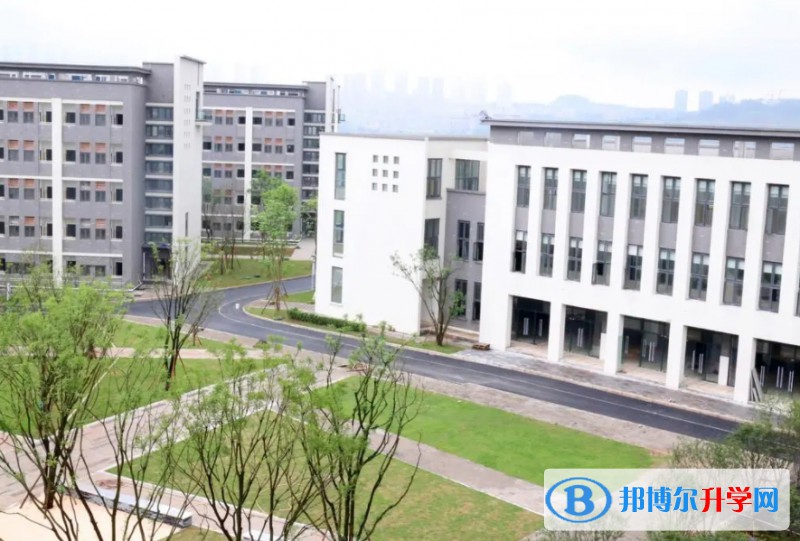 西南大學附屬中學校怎么樣、好不好