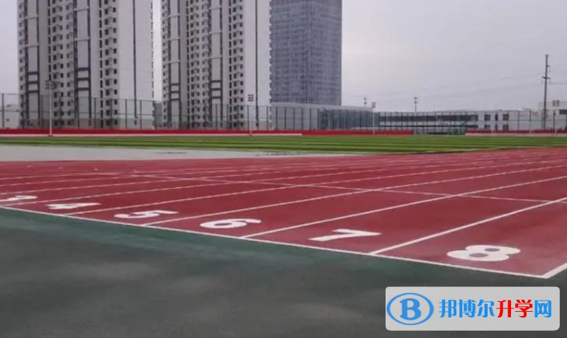 保定英華高級中學地址，乘車路線