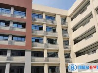 四川省榮縣中學校怎么樣、好不好