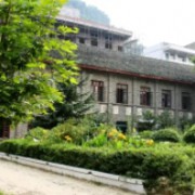 巴中市玉山中學