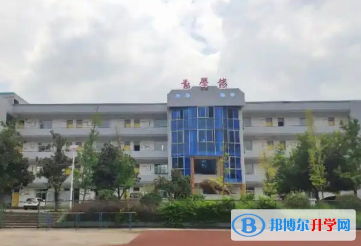 牛佛中學怎么樣、好不好