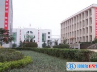 四川省富順縣城關中學招生簡章2025年