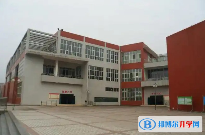 四川省三臺第一中學地址，乘車路線