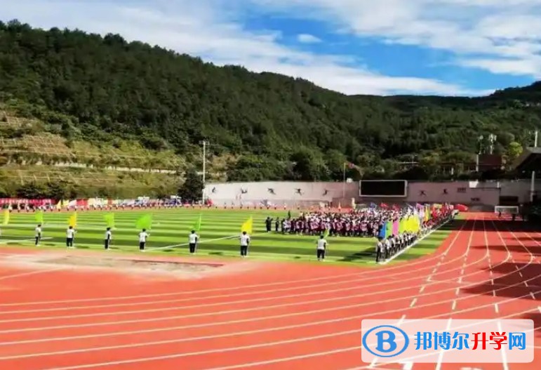 四川省廣元市朝天中學地址，乘車路線