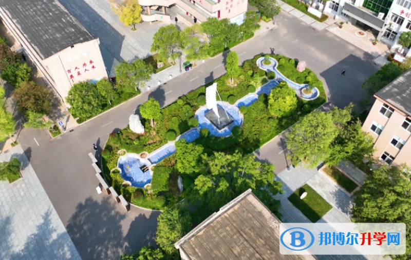 廣元市田家炳實驗中學地址，乘車路線