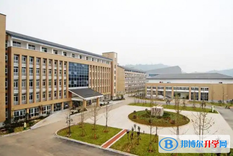 四川省青川中學地址，乘車路線