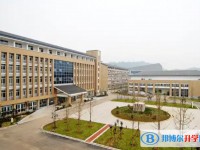 四川省青川中學地址，乘車路線